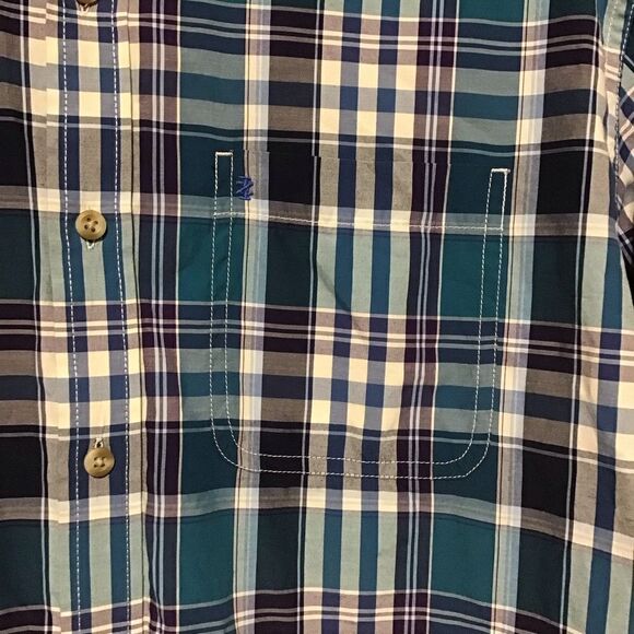IZOD Saltwater Relaxed Classics Blue Plaid Shirt L - Picture 2 of 5
